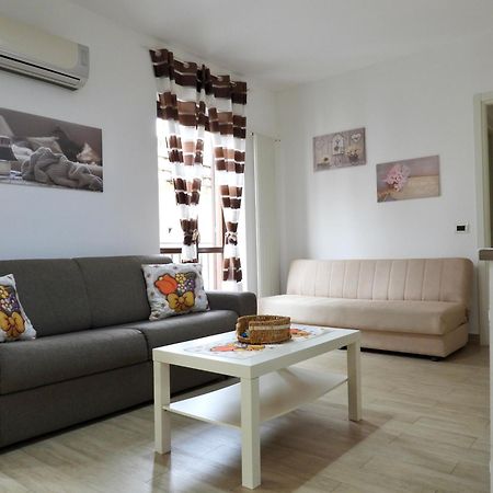 A Casa Di Eli Apartment Palermo Kültér fotó