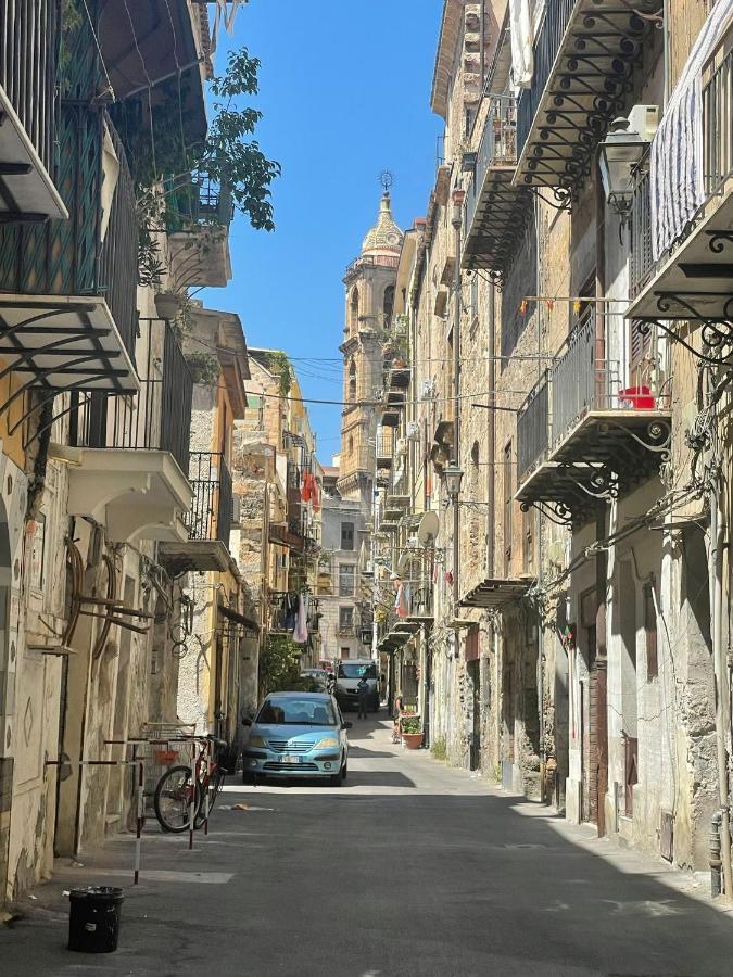 A Casa Di Eli Apartment Palermo Kültér fotó